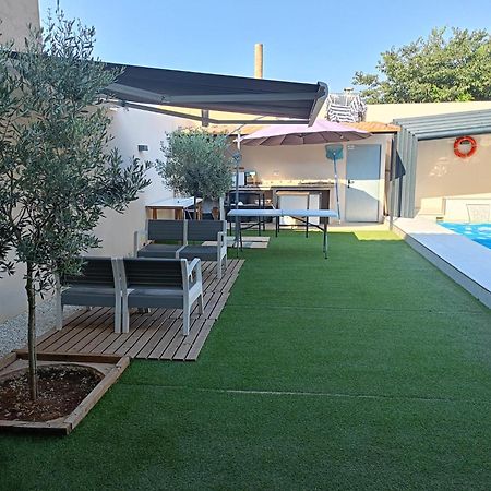 Alojamiento El Pez Casa Con Piscina Climatizada Villafranca de los Caballeros 外观 照片