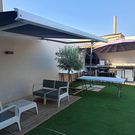 Alojamiento El Pez Casa Con Piscina Climatizada Villafranca de los Caballeros 外观 照片